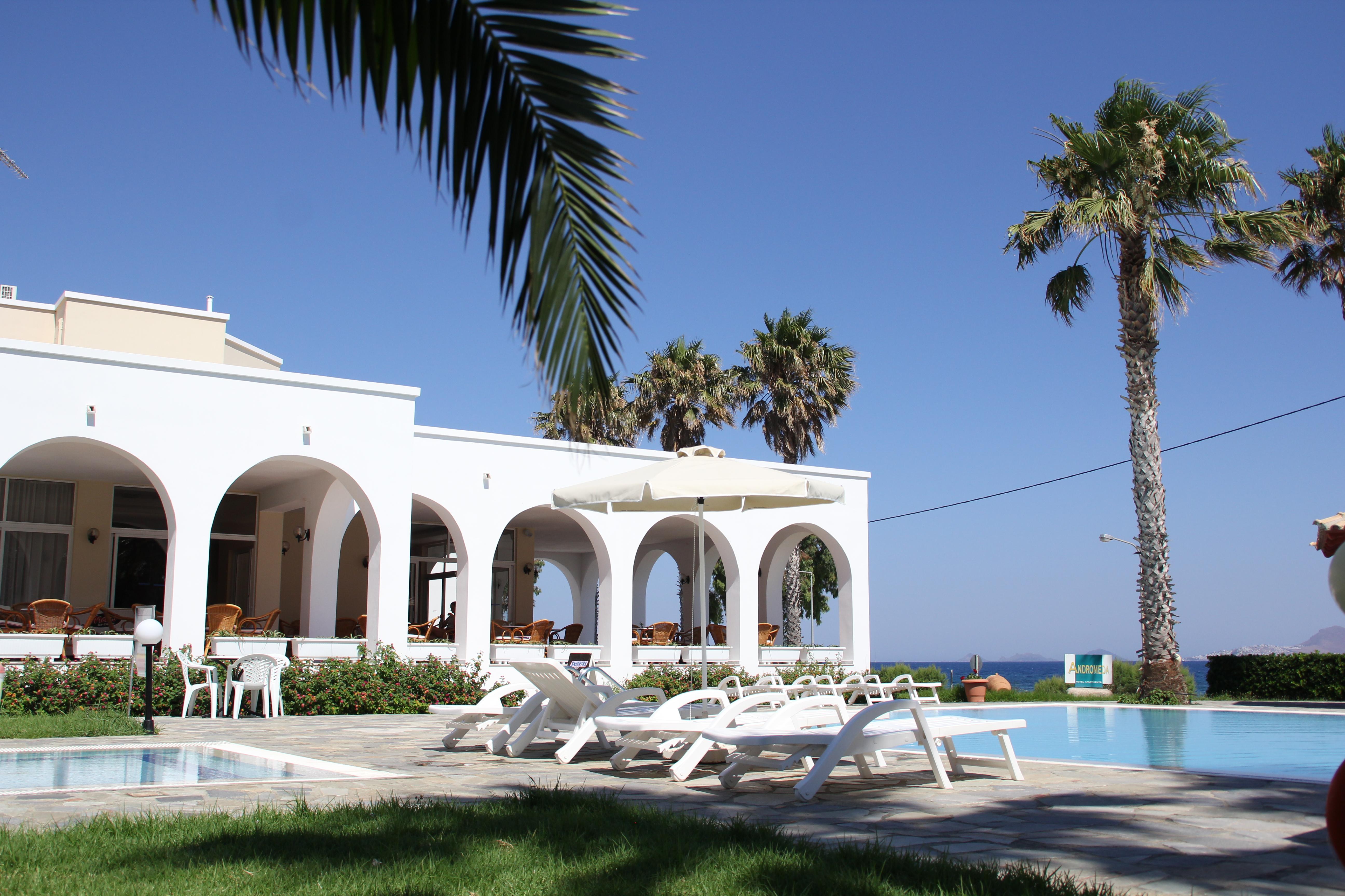 Andromeda Hotel Apartments Psalidi  Bagian luar foto