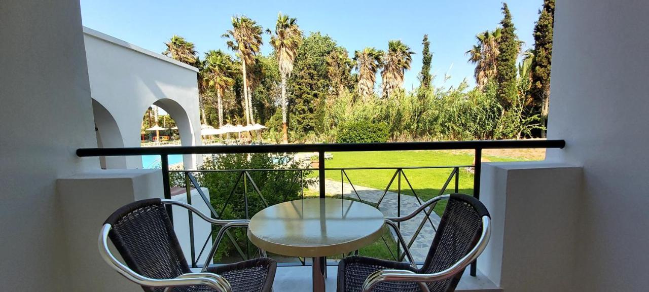 Andromeda Hotel Apartments Psalidi  Bagian luar foto