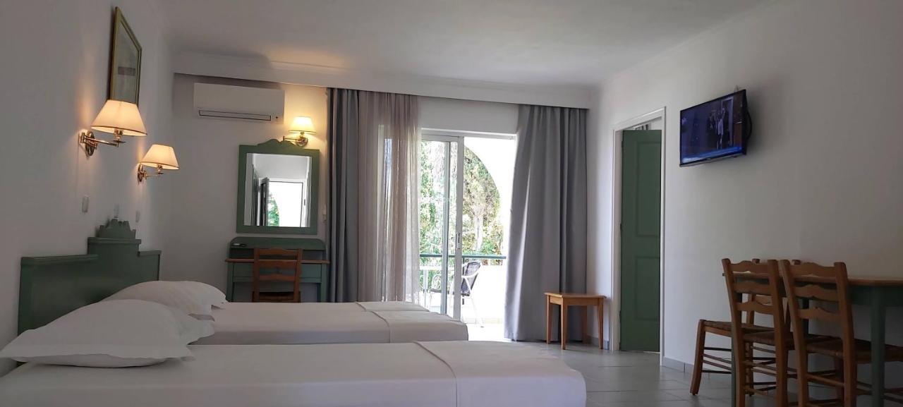 Andromeda Hotel Apartments Psalidi  Bagian luar foto