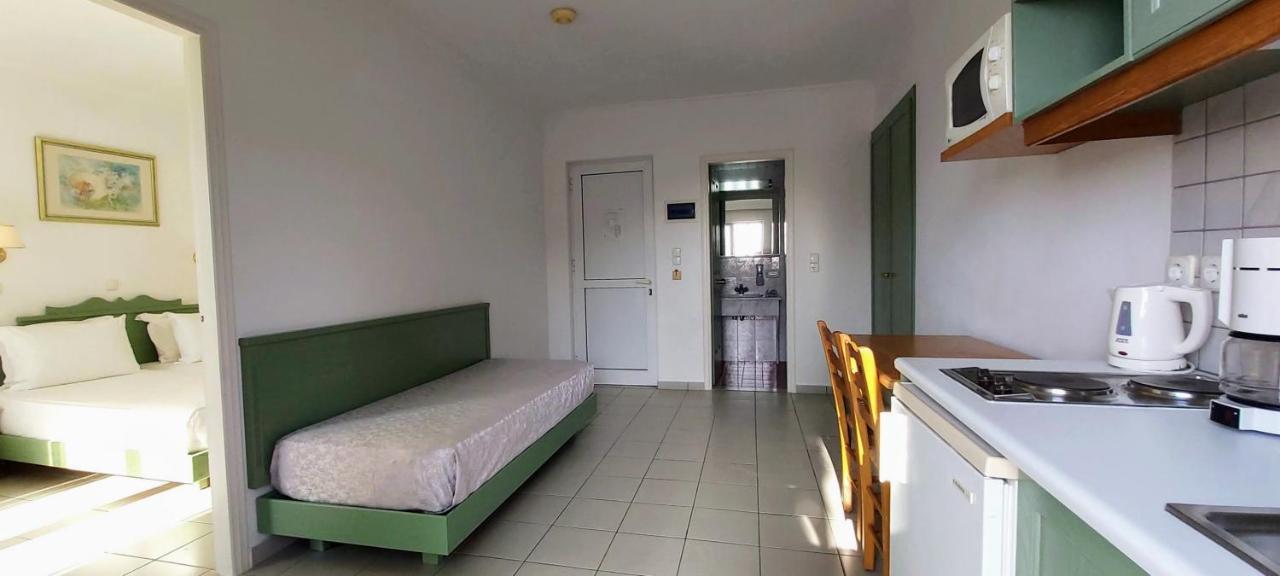 Andromeda Hotel Apartments Psalidi  Bagian luar foto