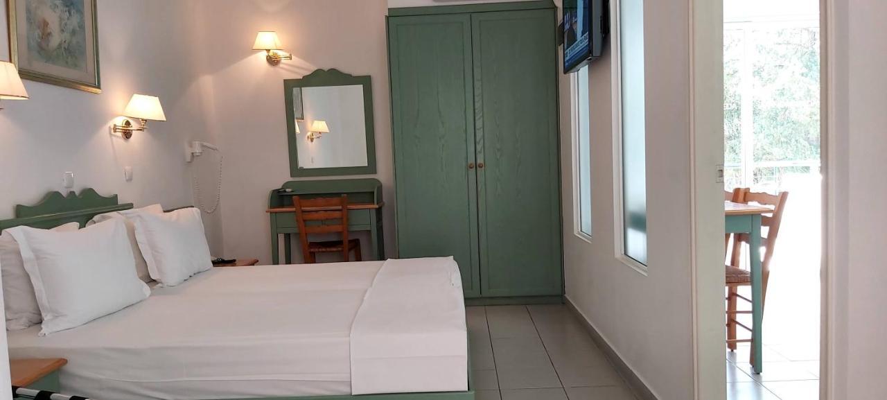 Andromeda Hotel Apartments Psalidi  Bagian luar foto