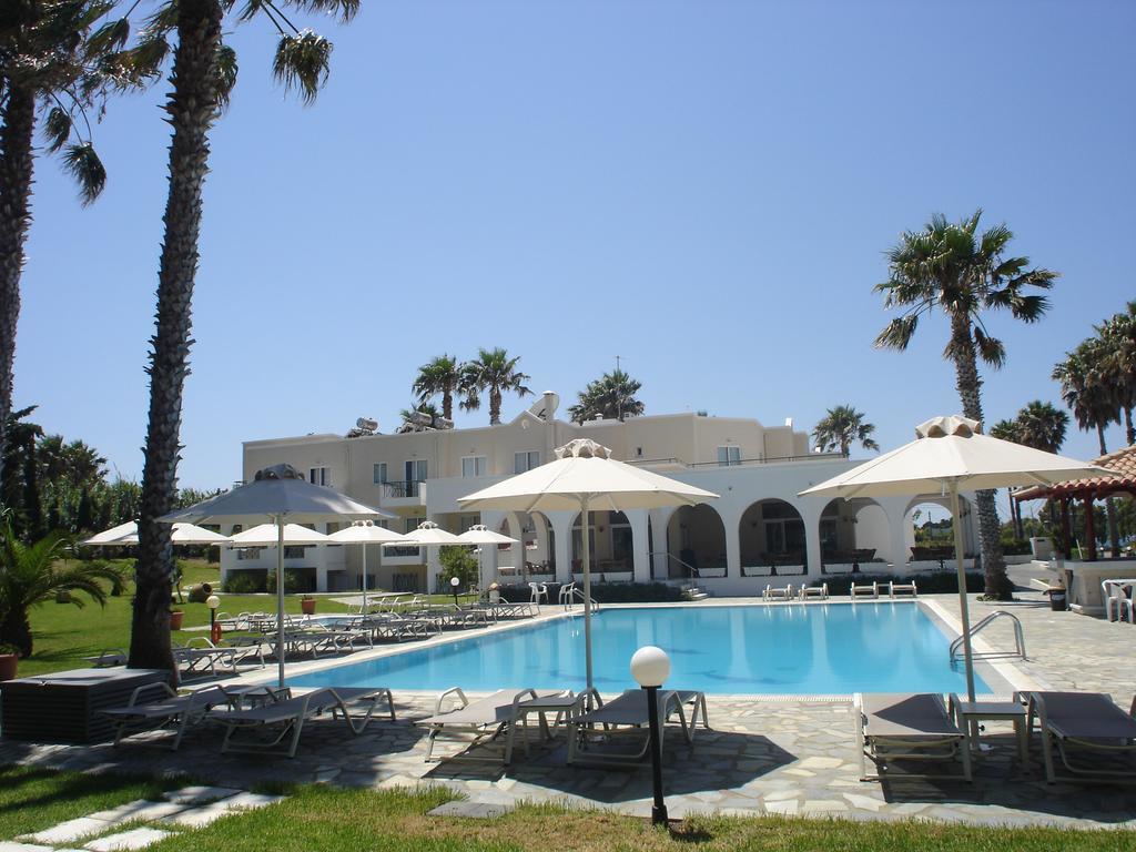 Andromeda Hotel Apartments Psalidi  Bagian luar foto