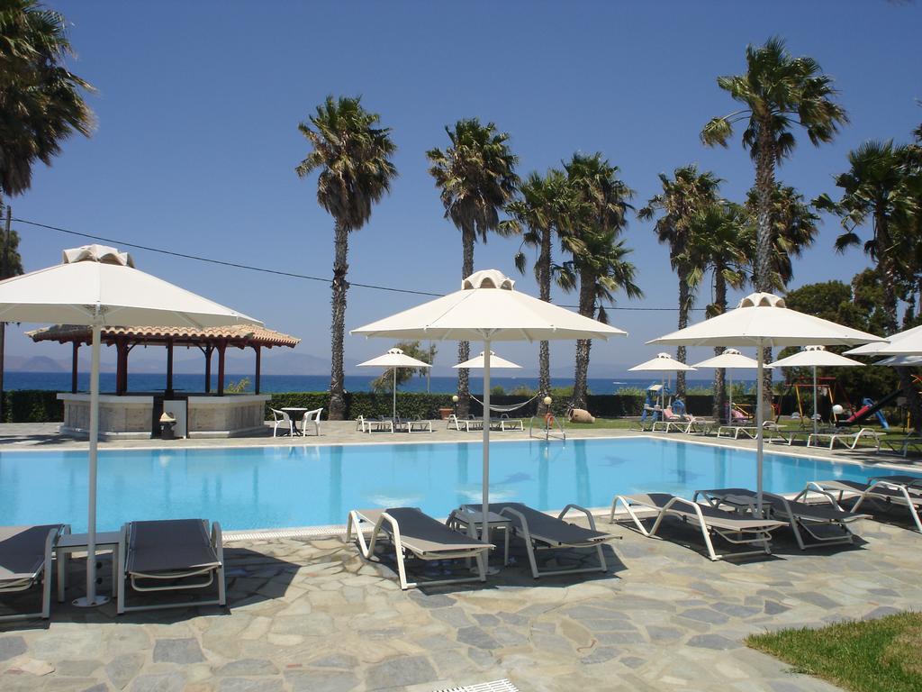 Andromeda Hotel Apartments Psalidi  Bagian luar foto